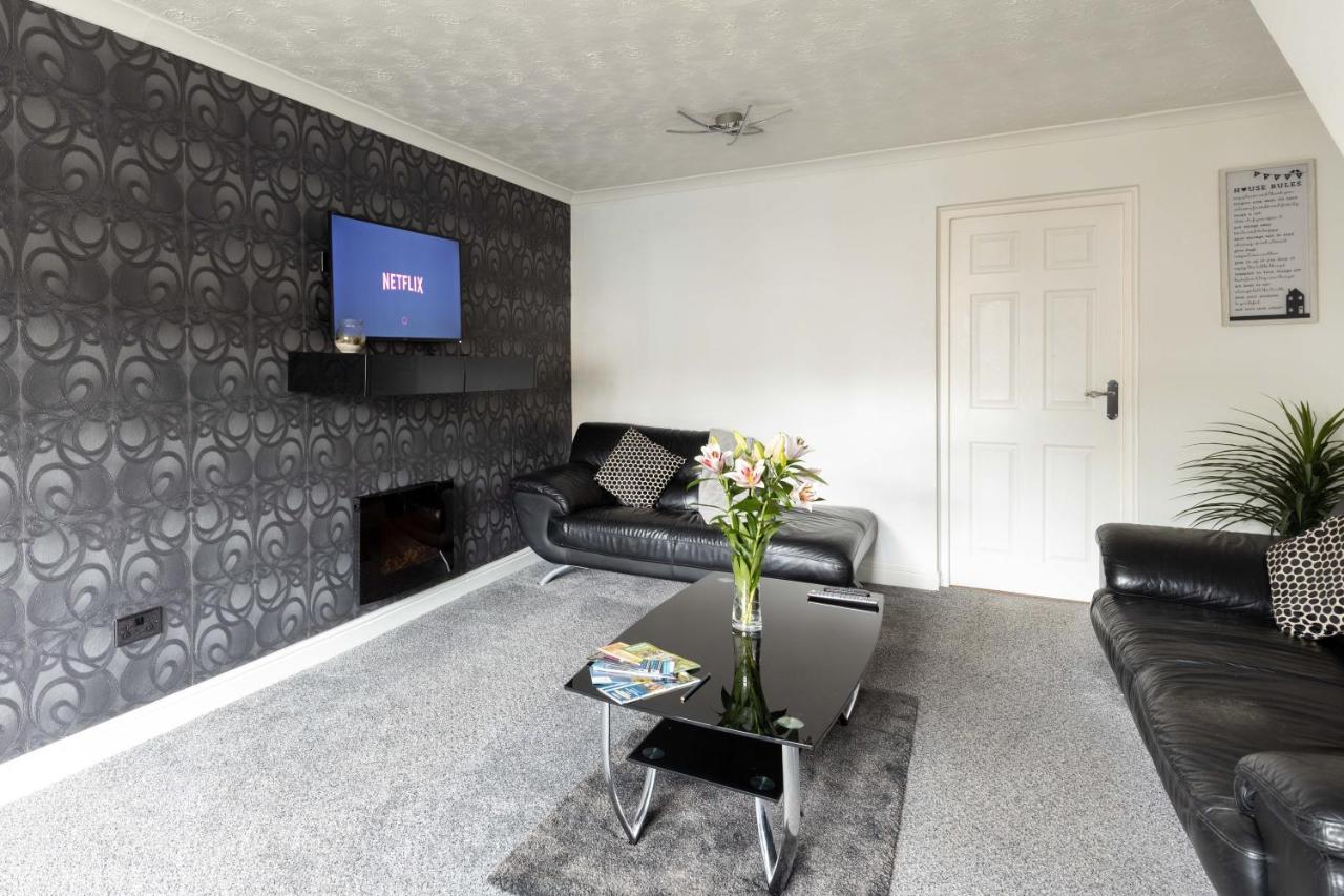 Capri 13 Sa - 3 Bedroom House Close To Loughborough University, Ev Car Facilities, Free Parking, Free Wifi - Ask For Contractor Rates! Exterior foto